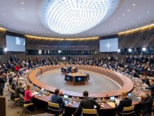 Westplaining: hoe linkse opiniemakers het verhaal van het Kremlin overnemen