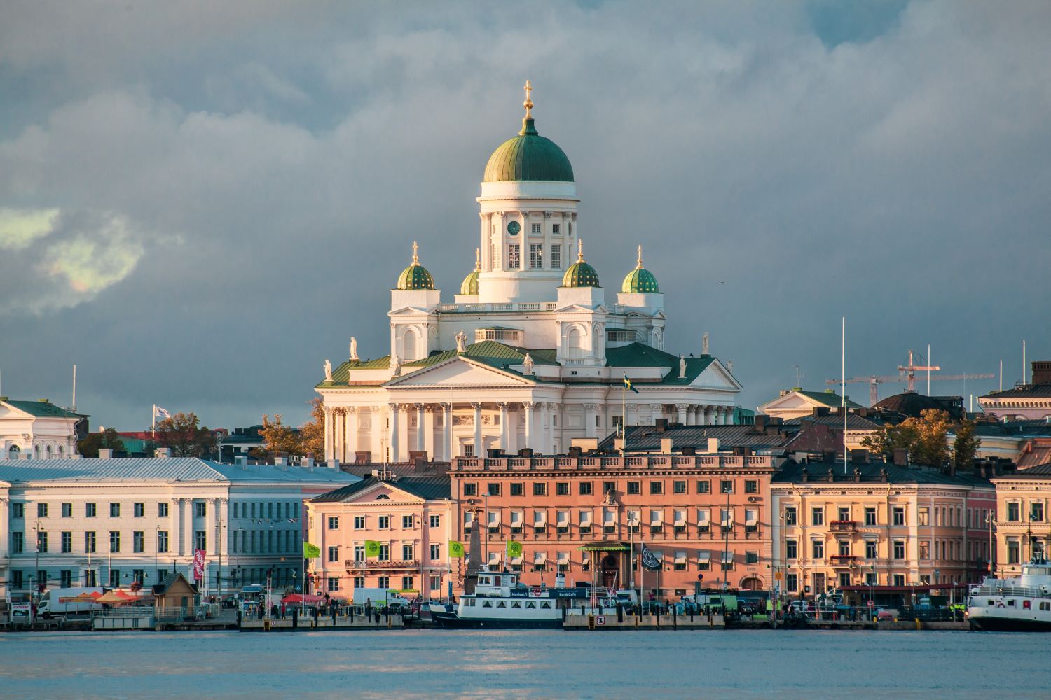 Finland het gelukkigst: meer geluk dan wijsheid?