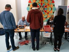 Super Tuesday pakt voordelig uit voor zowel Biden als Trump