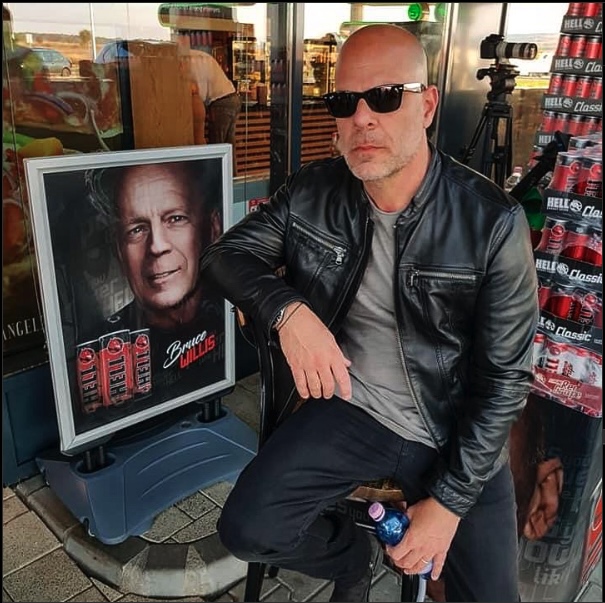 Leven als dubbelganger van Bruce Willis